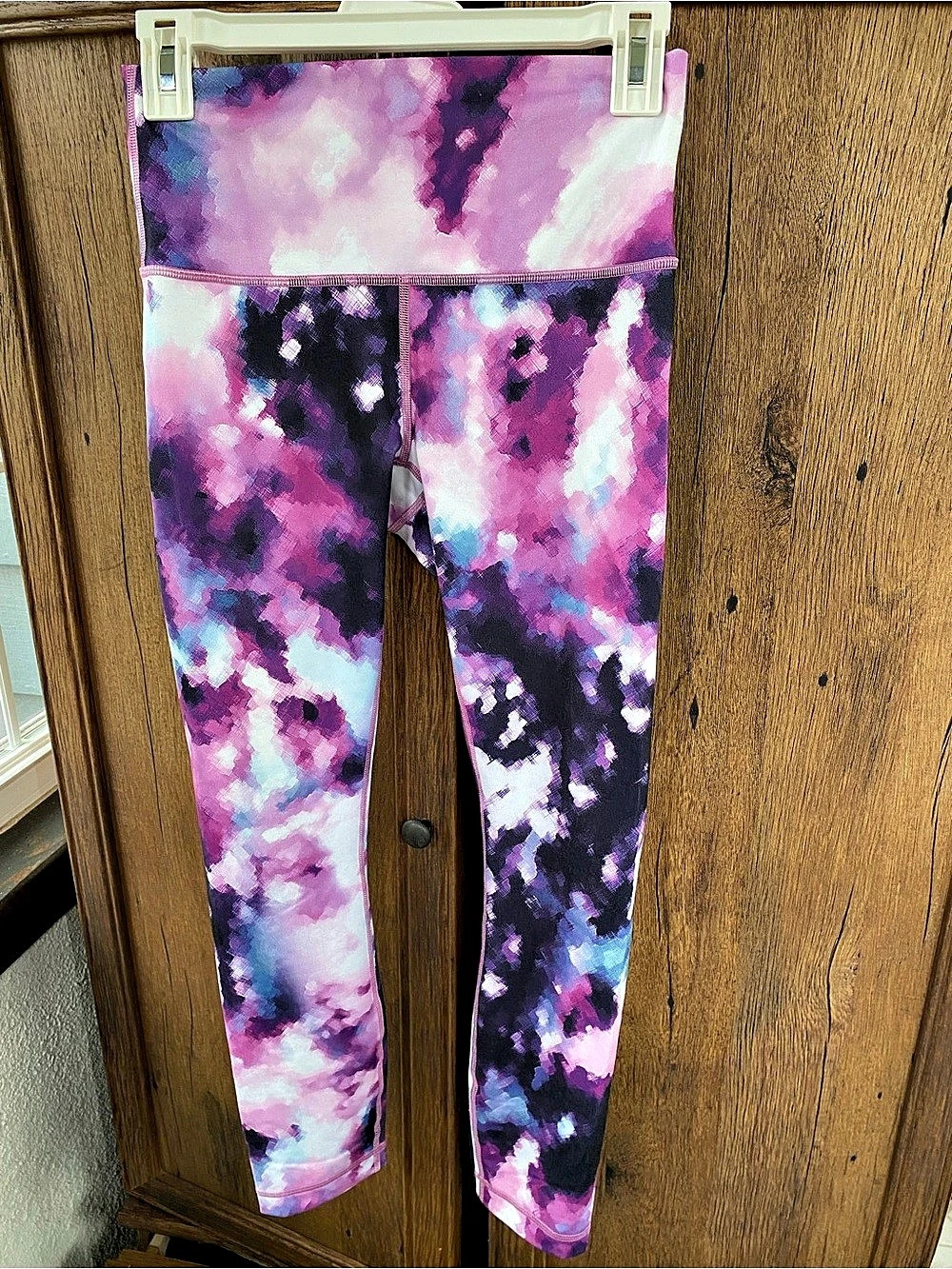lululemon Abstract Print Leggings Size 6 Like New